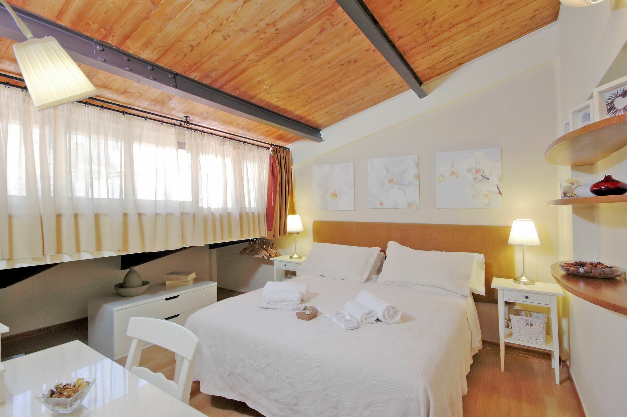Restart Rosa Apartment Rom